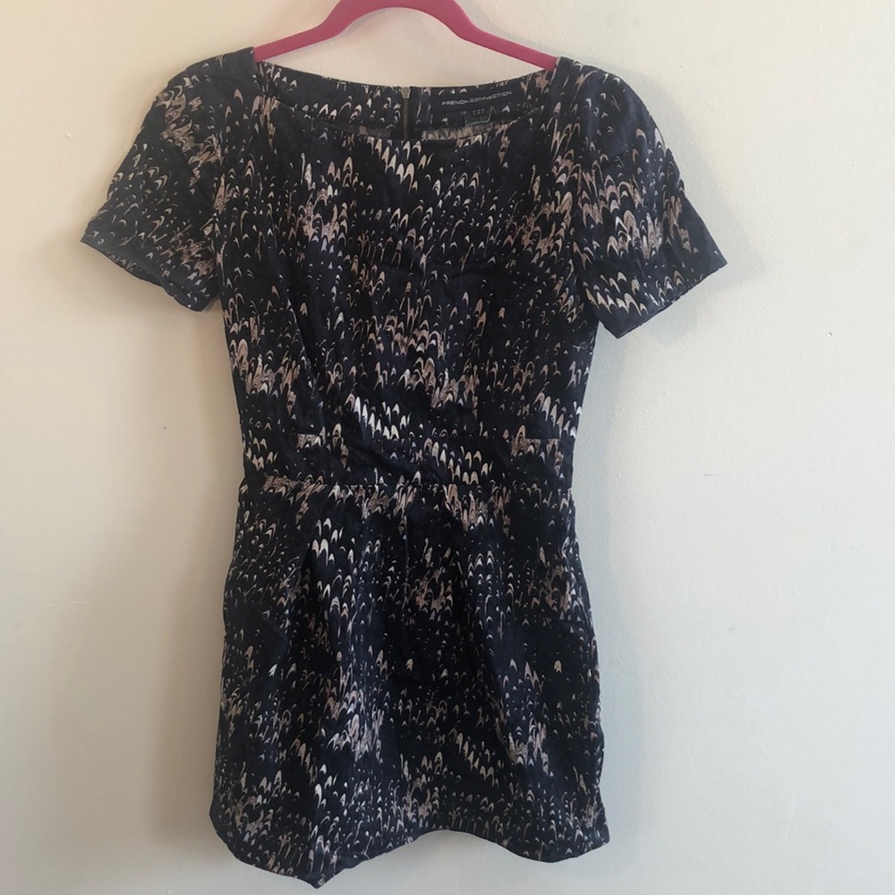 French Connection dress blue pink EUC pockets